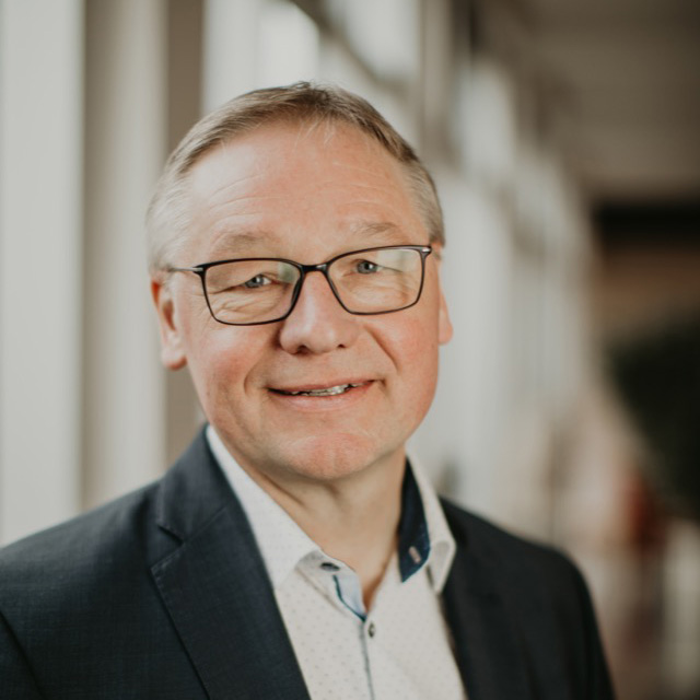  Georg Schmitz